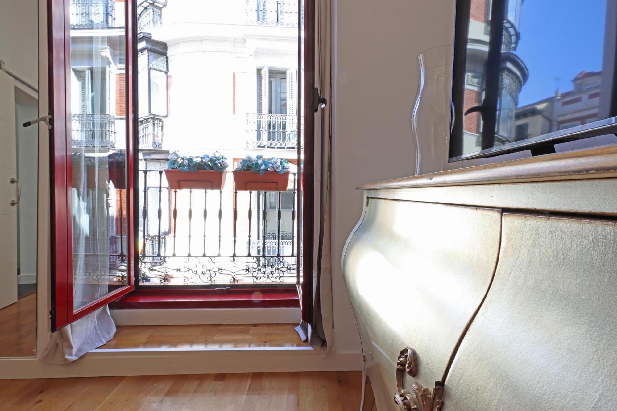 Chueca Suites Μαδρίτη Εξωτερικό φωτογραφία