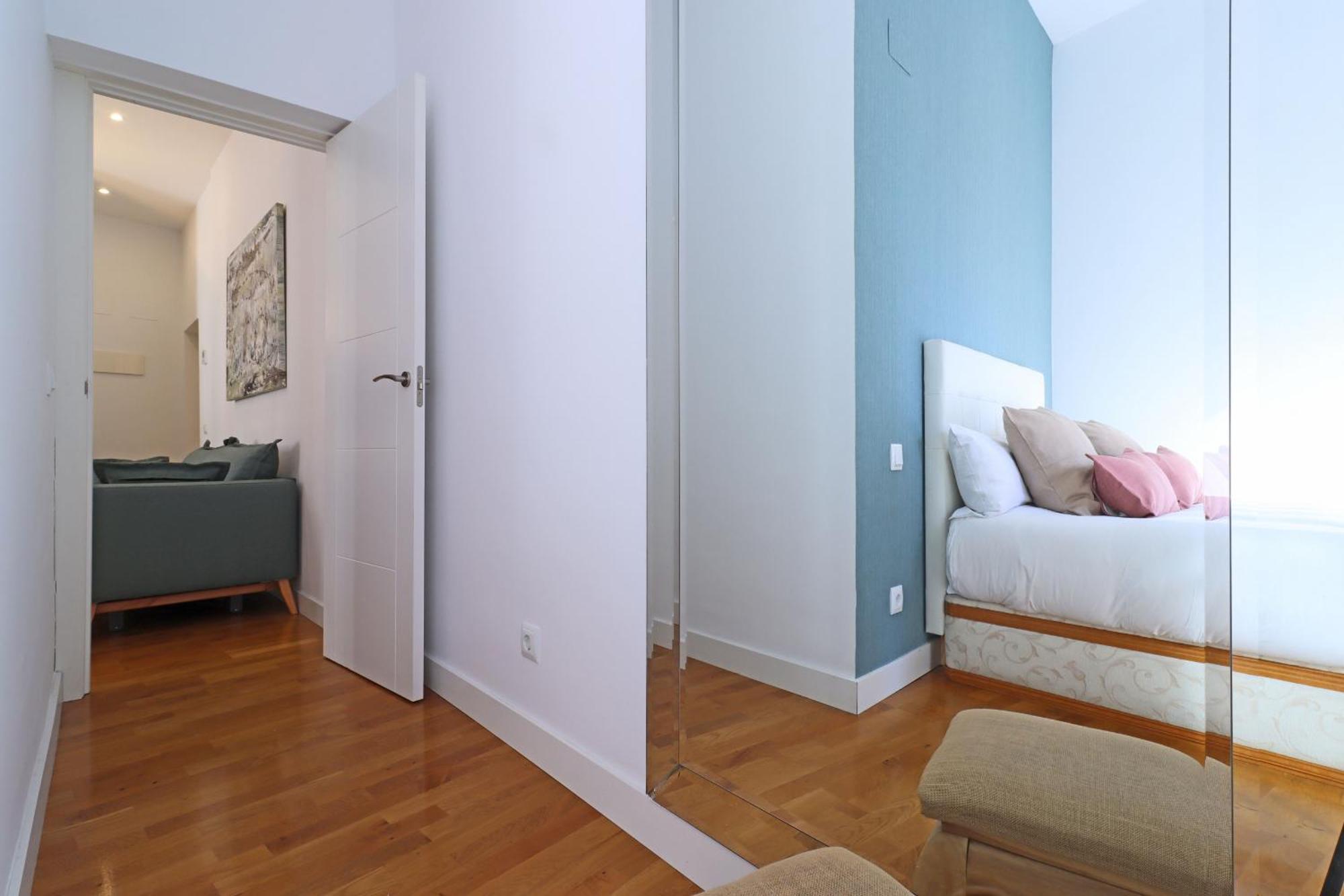 Chueca Suites Μαδρίτη Εξωτερικό φωτογραφία